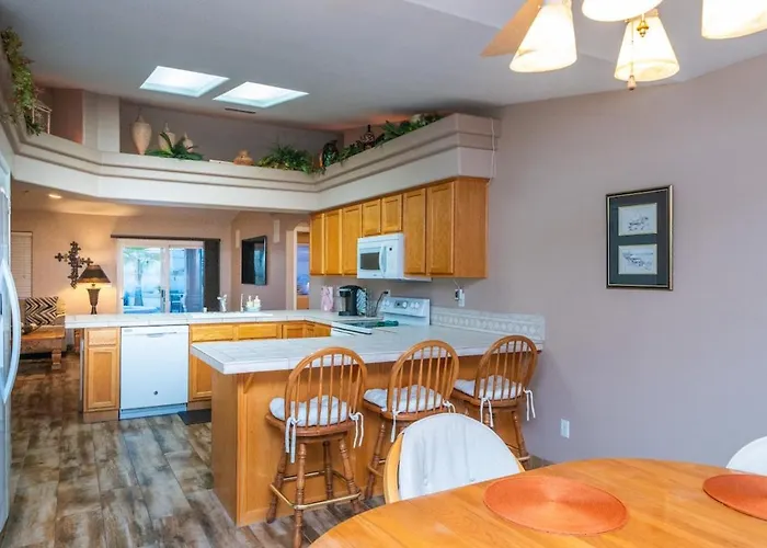 Highlander Haven - Pool, Spa, Comfort, Villa Lake Havasu City