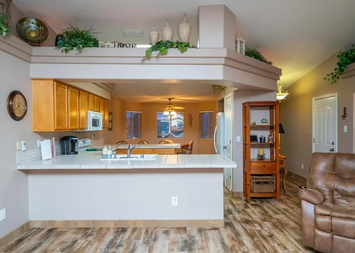Villa Highlander Haven - Pool, Spa, Comfort, Lake Havasu City
