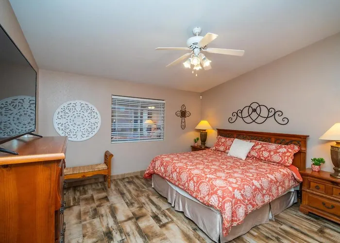 Villa Highlander Haven - Pool, Spa, Comfort, Lake Havasu City