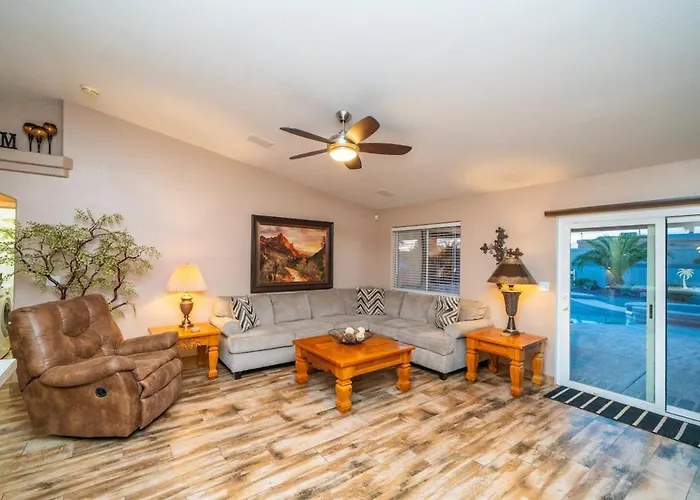Villa Highlander Haven - Pool, Spa, Comfort, Lake Havasu City